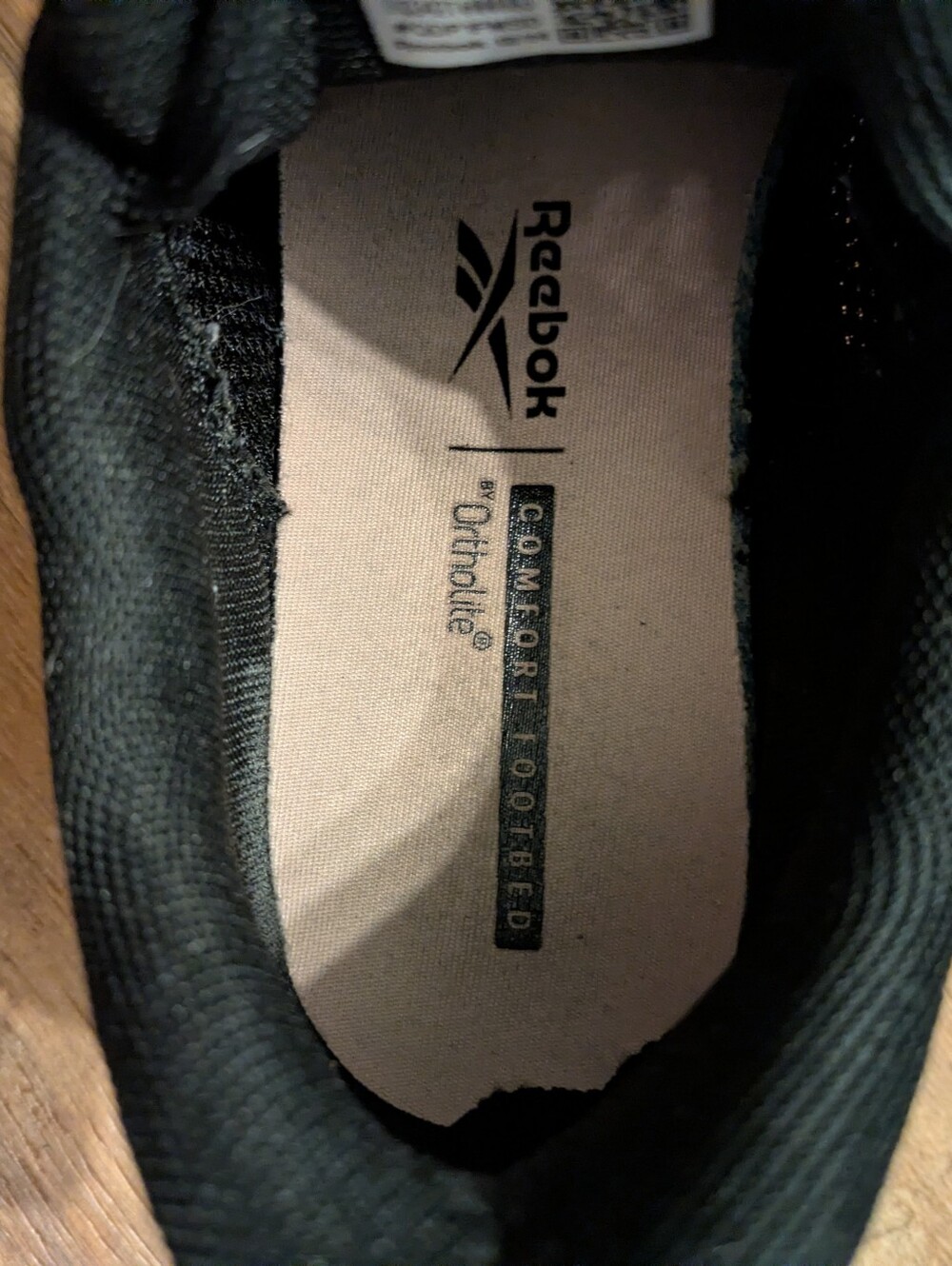 6.5 Reebok Sneakers - Picture 8 of 10